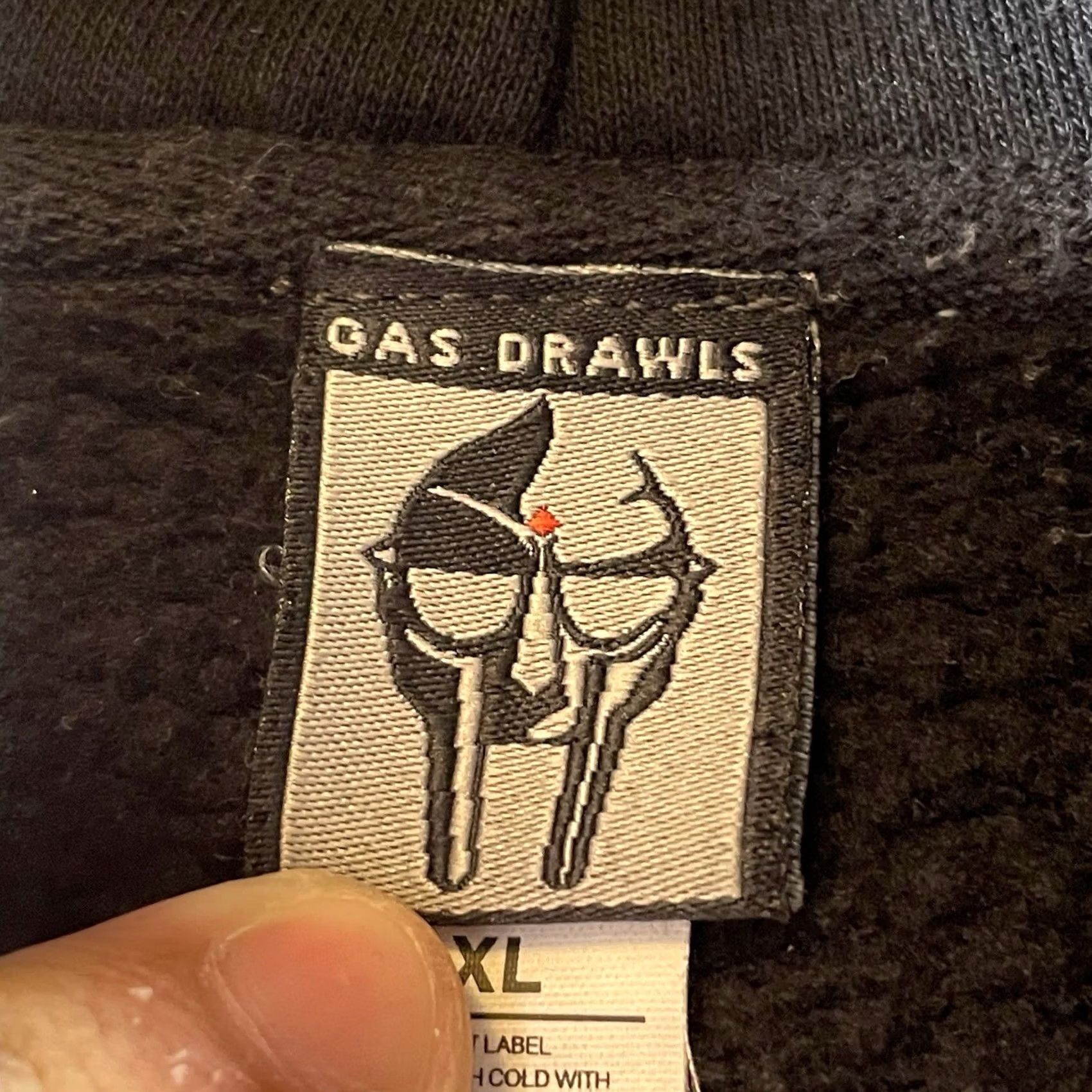Vintage Gasdrawls MF Doom Hoodie Men’s 3XL Black Zip Up Full Zip Mens Gasdrawls 3XL Doom Rap Hoodie Size US XXL / EU 58 / 5 - 5 Thumbnail