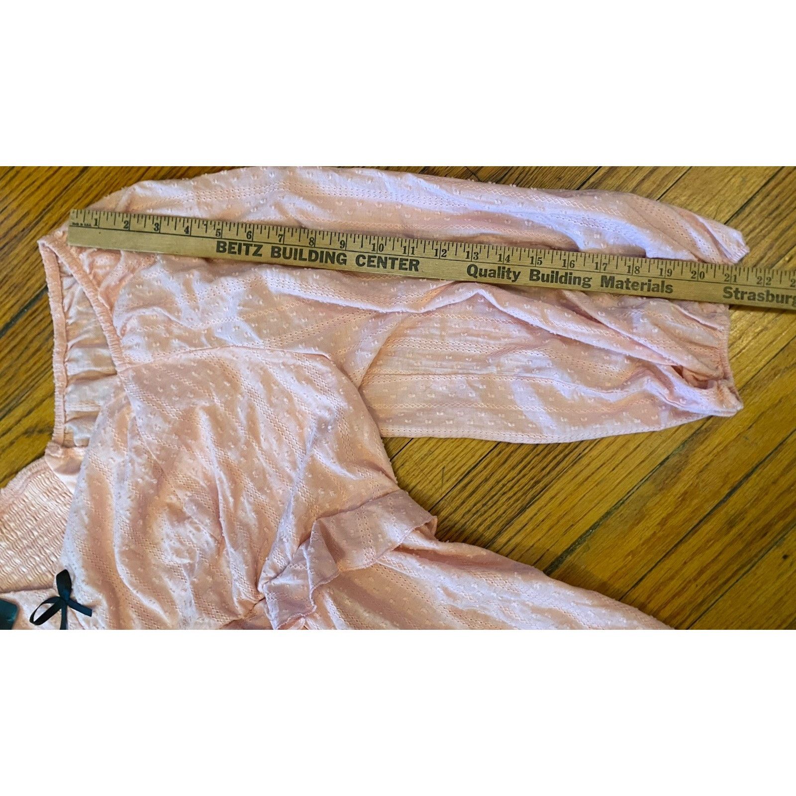 Torrid NWT Torrid Blouse Women’s Shirt Plus 4X $60 Peach Size 4XL / US 24-26 - 9 Thumbnail