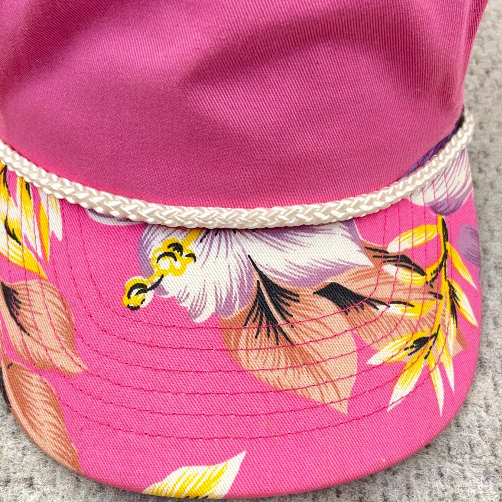 Vintage VINTAGE Winner Floral Trucker Hat Cap Snapback Pink Hawaiian Rope 80s 90s Blank Plain Mens One Size Pink Floral snapback hat cap Size ONE SIZE - 4 Thumbnail