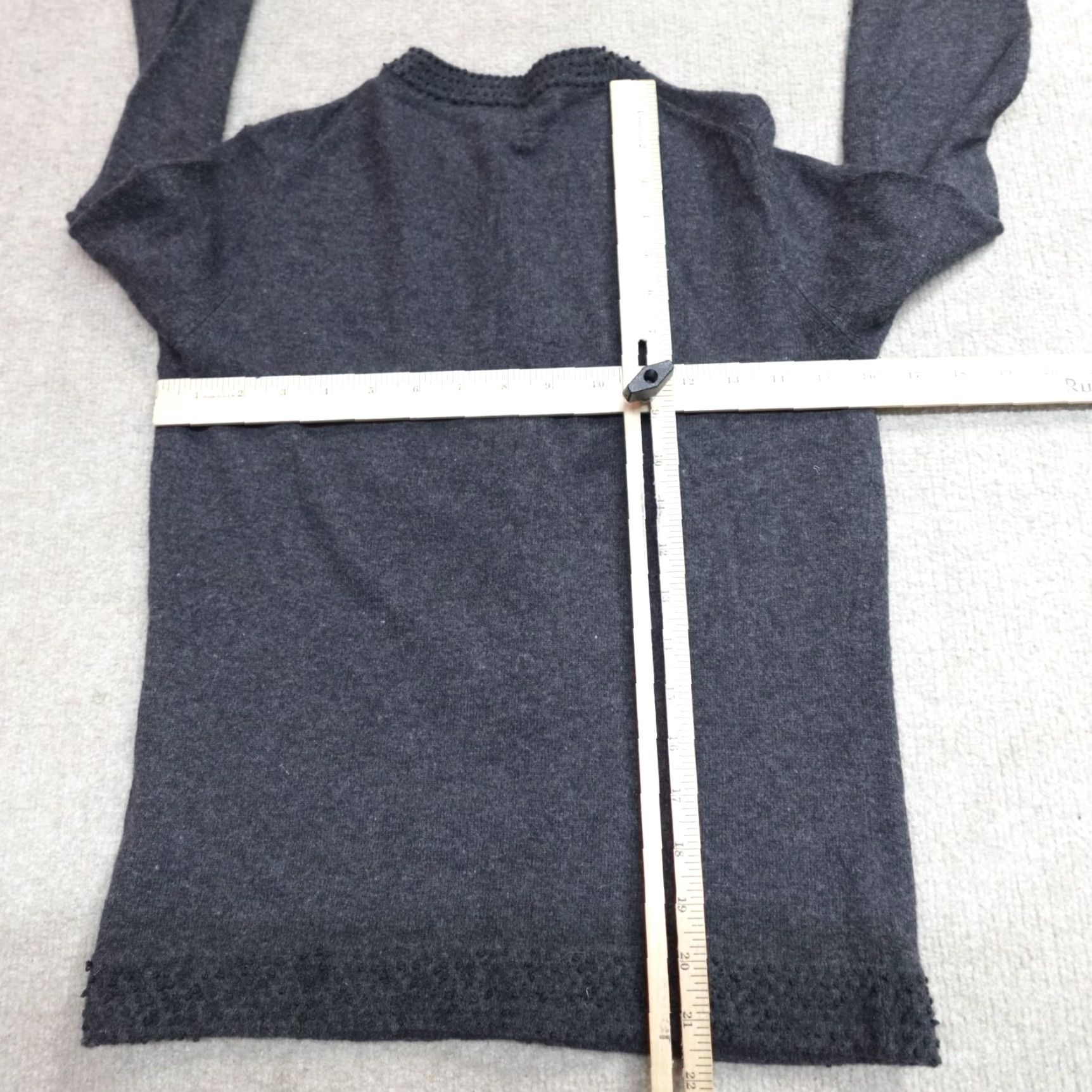 J.Crew J.Crew Womens Sweater Cardigan Gray Button-Up Textured Merino Blend S-Size Women Size S / US 4 / IT 40 - 5 Thumbnail
