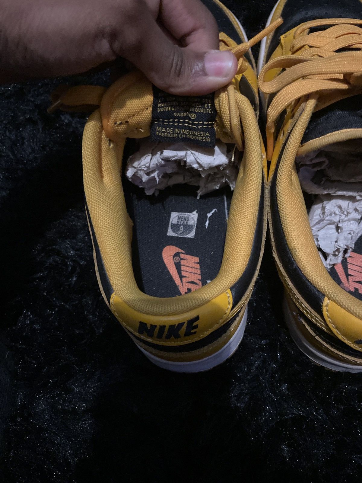 Nike Dunk Low “GoldenRod” Size US 9 / EU 42 - 5 Thumbnail