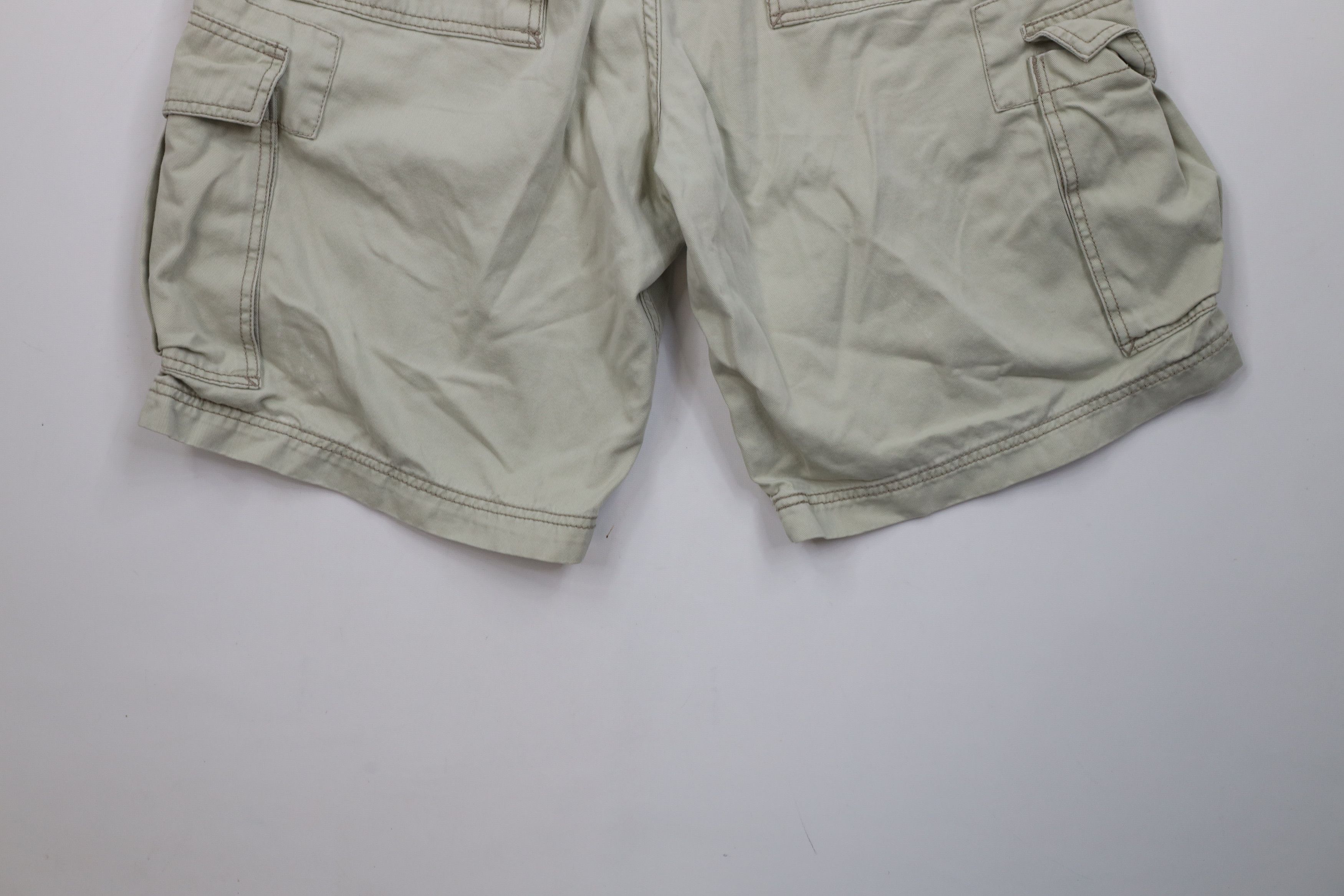 Levi's Vintage Y2K 2006 Levis Baggy Fit Cargo Shorts Beige Cotton Size US 36 / EU 52 - 15 Thumbnail