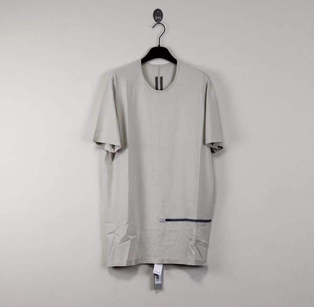 Rick Owens Rick Owens DRKSHDW Cotton Letter Patch Short Sleeve T-Shirt Size US XL / EU 56 / 4 - 1 Thumbnail