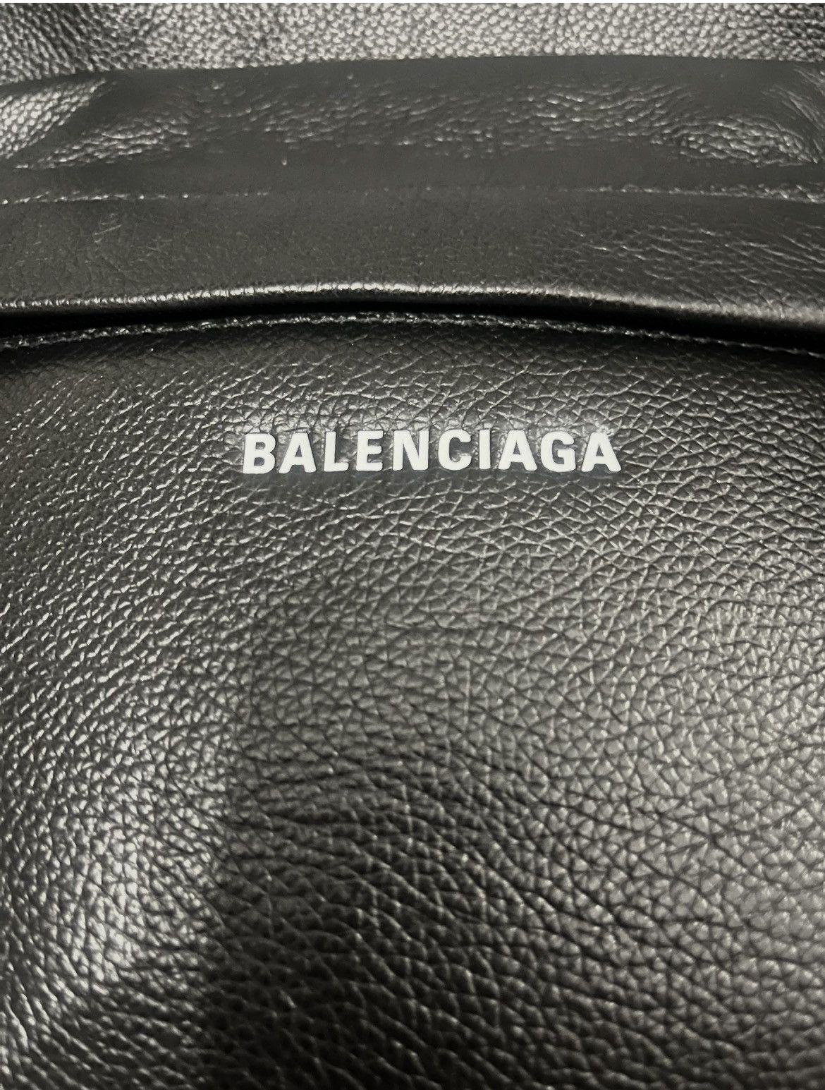 Balenciaga Balenciaga leather explorer sling backpack ! Size ONE SIZE - 11 Thumbnail