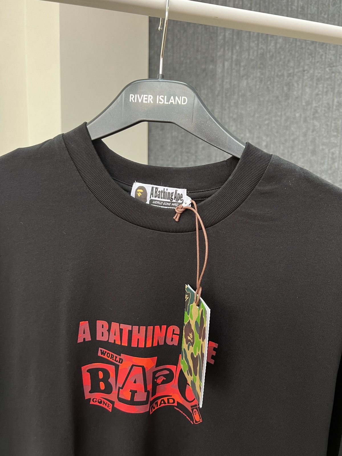 Bape Bape Text Graphic Tee Size US L / EU 52-54 / 3 - 7 Thumbnail