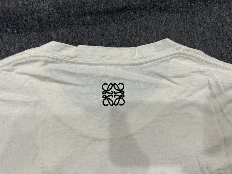 Loewe loewe white short sleeves 2504-Nextarrow Size US L / EU 52-54 / 3 - 6 Thumbnail