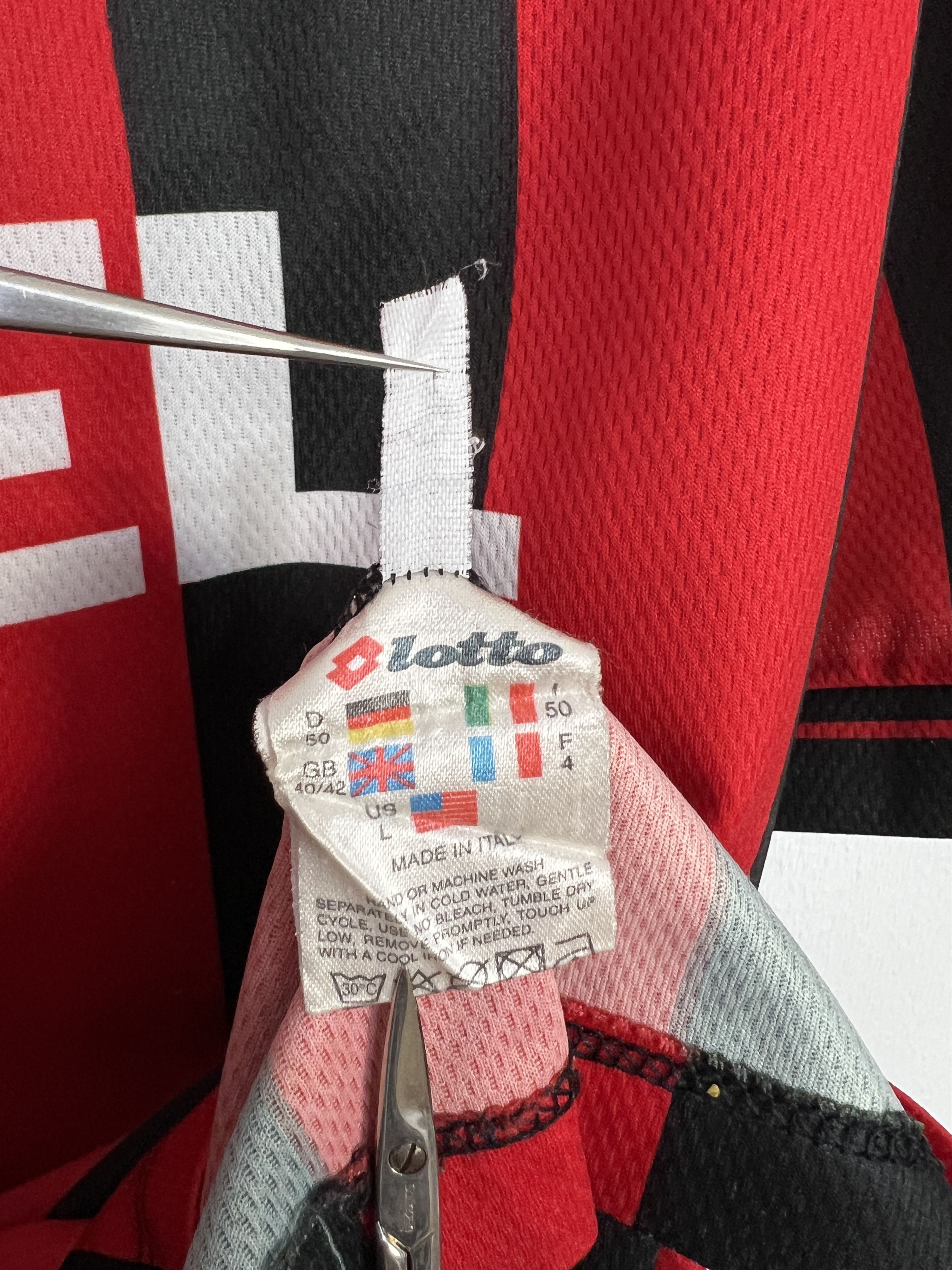 Lotto Sport AC Milan Home football shirt 1994 Soccer Lotto Maglia Mens Size US L / EU 52-54 / 3 - 10 Thumbnail