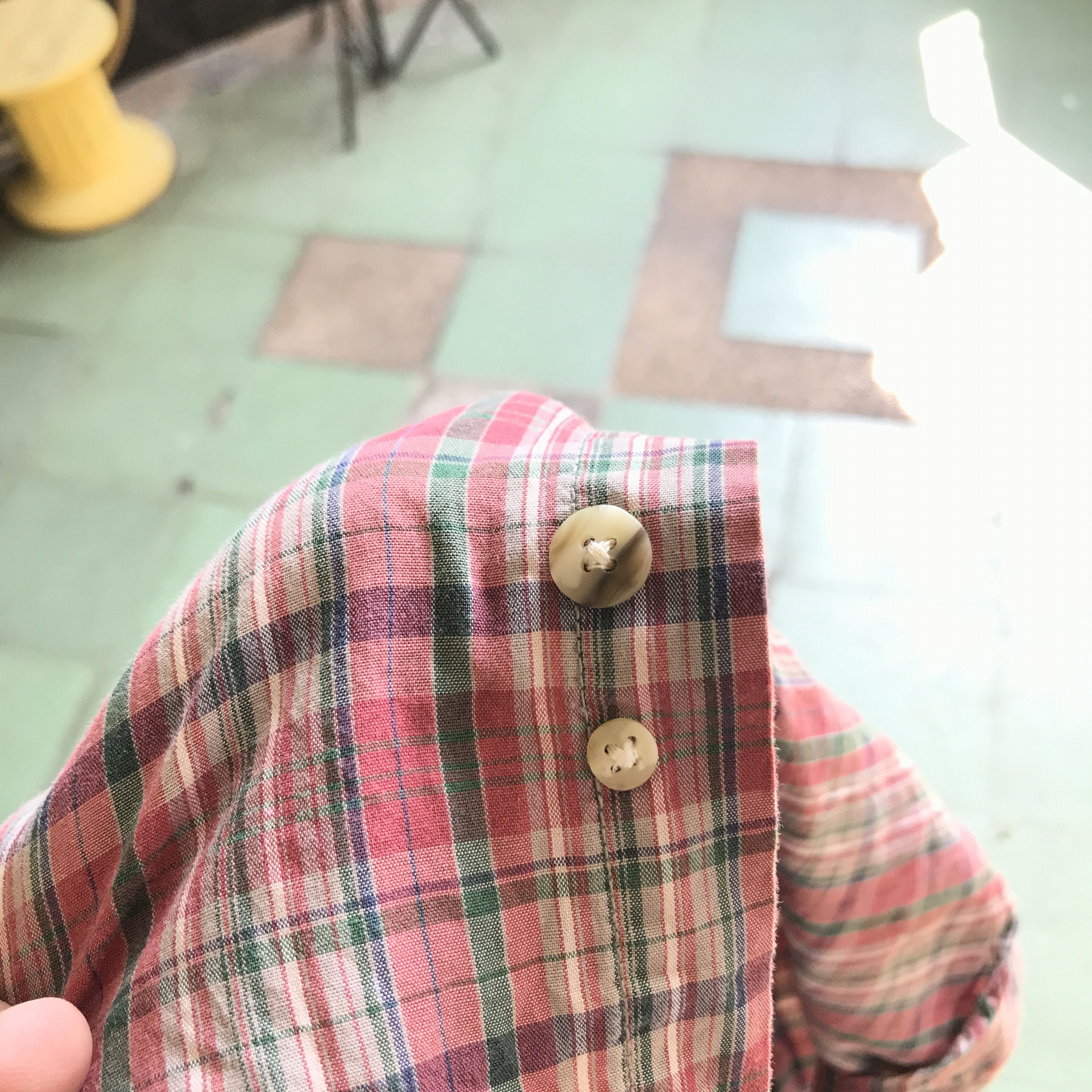 Burberry Burberry Short Sleeve Button Red Size US M / EU 48-50 / 2 - 7 Thumbnail