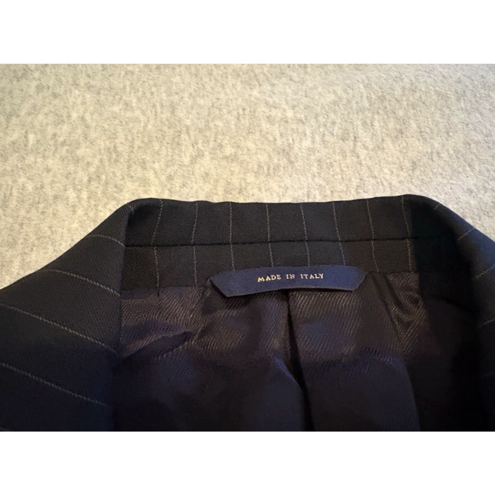 Brooks Brothers Brooks Brothers 1818 Fitzgerald Wool Navy Striped Jacket Blazer Sport Coat 38S Men Wool Stripe Two Button Short Blue Regular Jacket Coat Mens Size 38R - 2 Thumbnail
