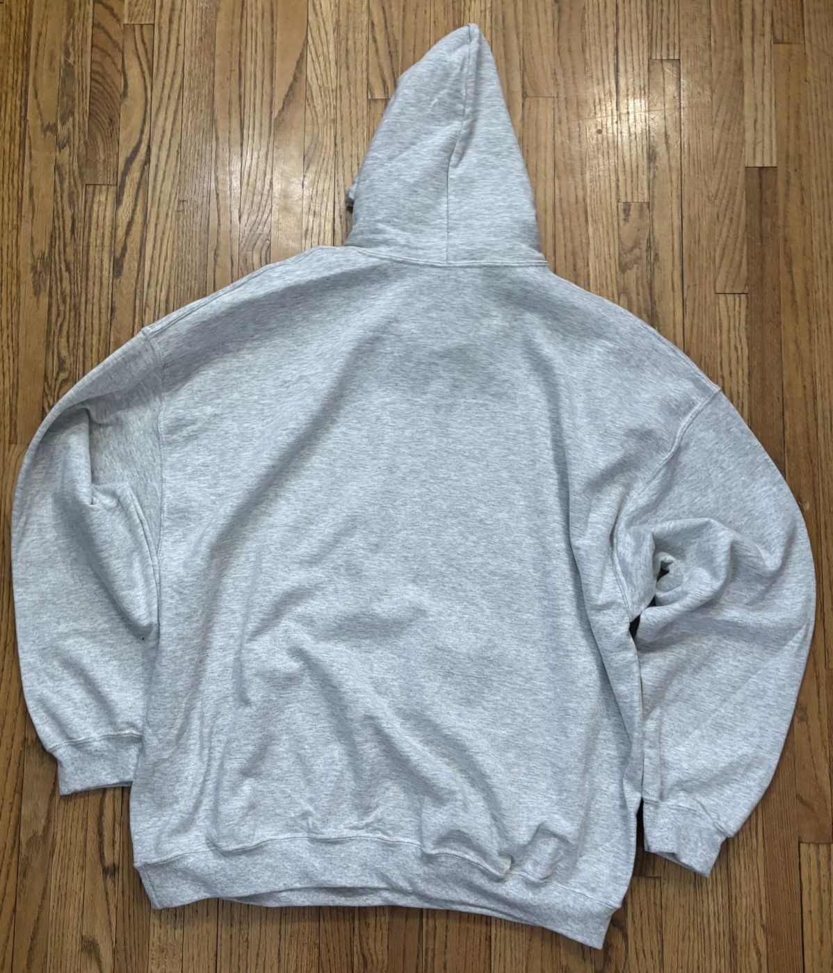 Primitive XXL NWOT Gray Primitive Mens Sweatshirt Size US XXL / EU 58 / 5 - 2 Thumbnail
