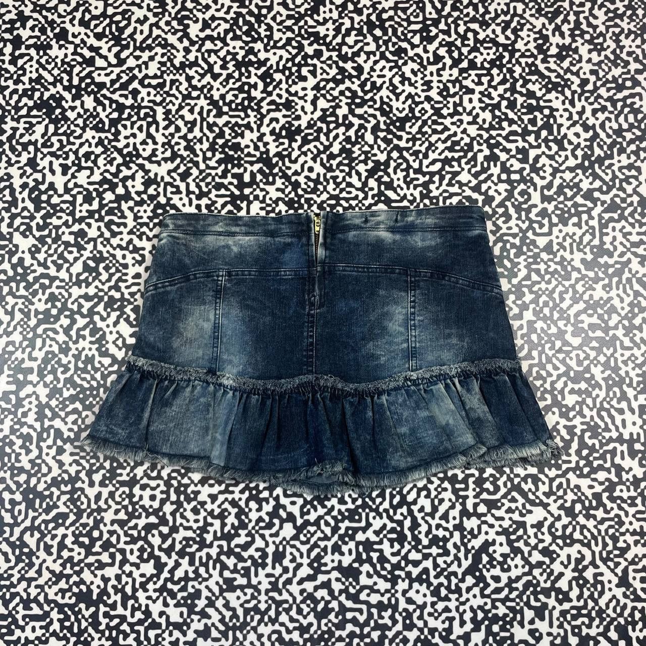 Japanese Brand Vintage Y2K Japanese Sexy Flared Mini Skirt Retro 90s Style Size 26" / US 2 / IT 38 - 4 Thumbnail