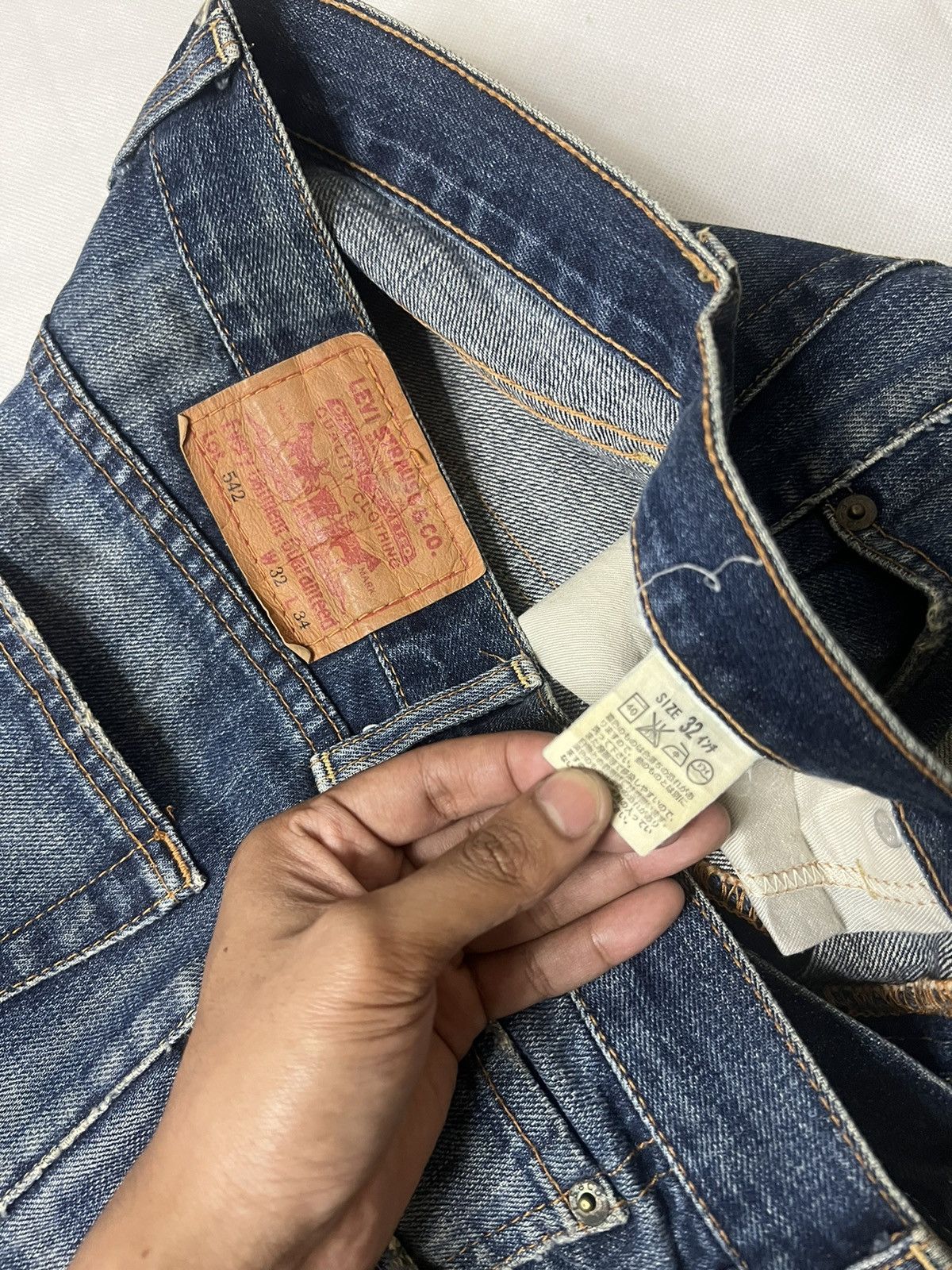 Levi's Vintage Levis 542 Distressed Denim Size US 32 / EU 48 - 3 Thumbnail
