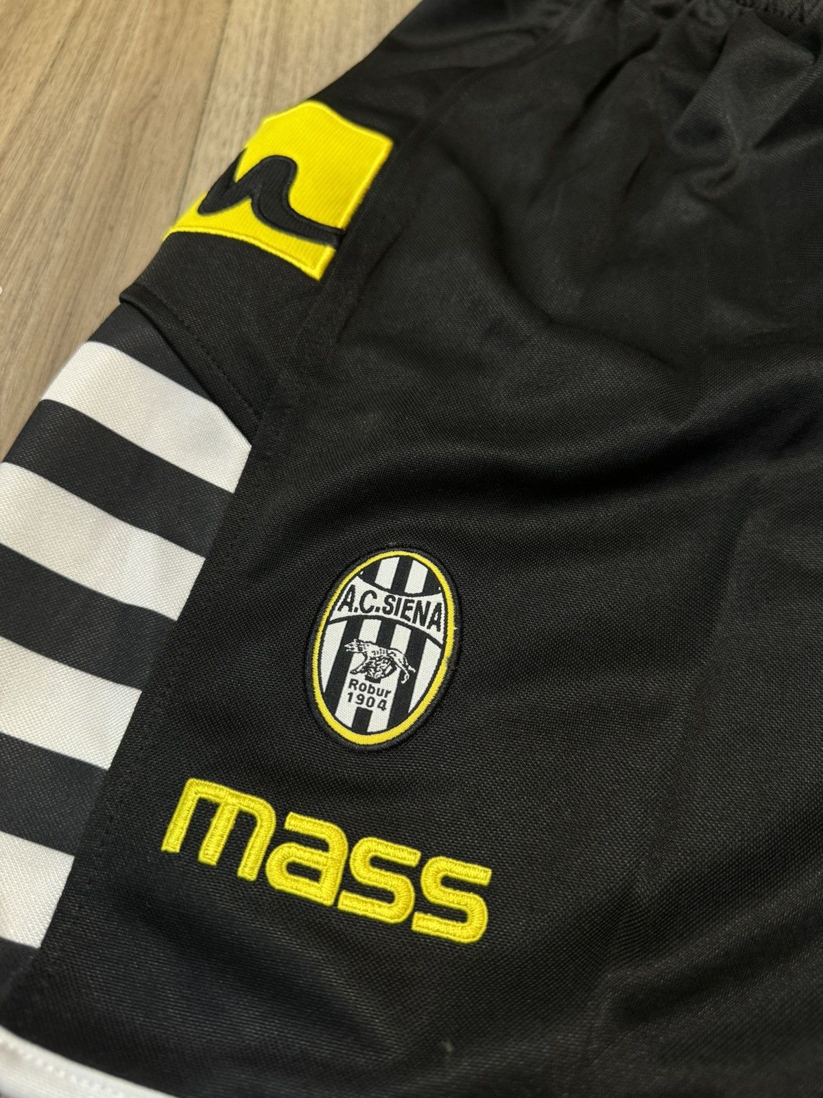 Other Siena 05/06 home jersey set Size US L / EU 52-54 / 3 - 11 Thumbnail