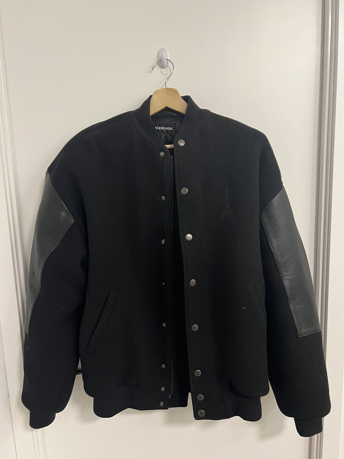 Balenciaga Balenciaga pinched shoulder bomber Size US L / EU 52-54 / 3 - 2 Thumbnail