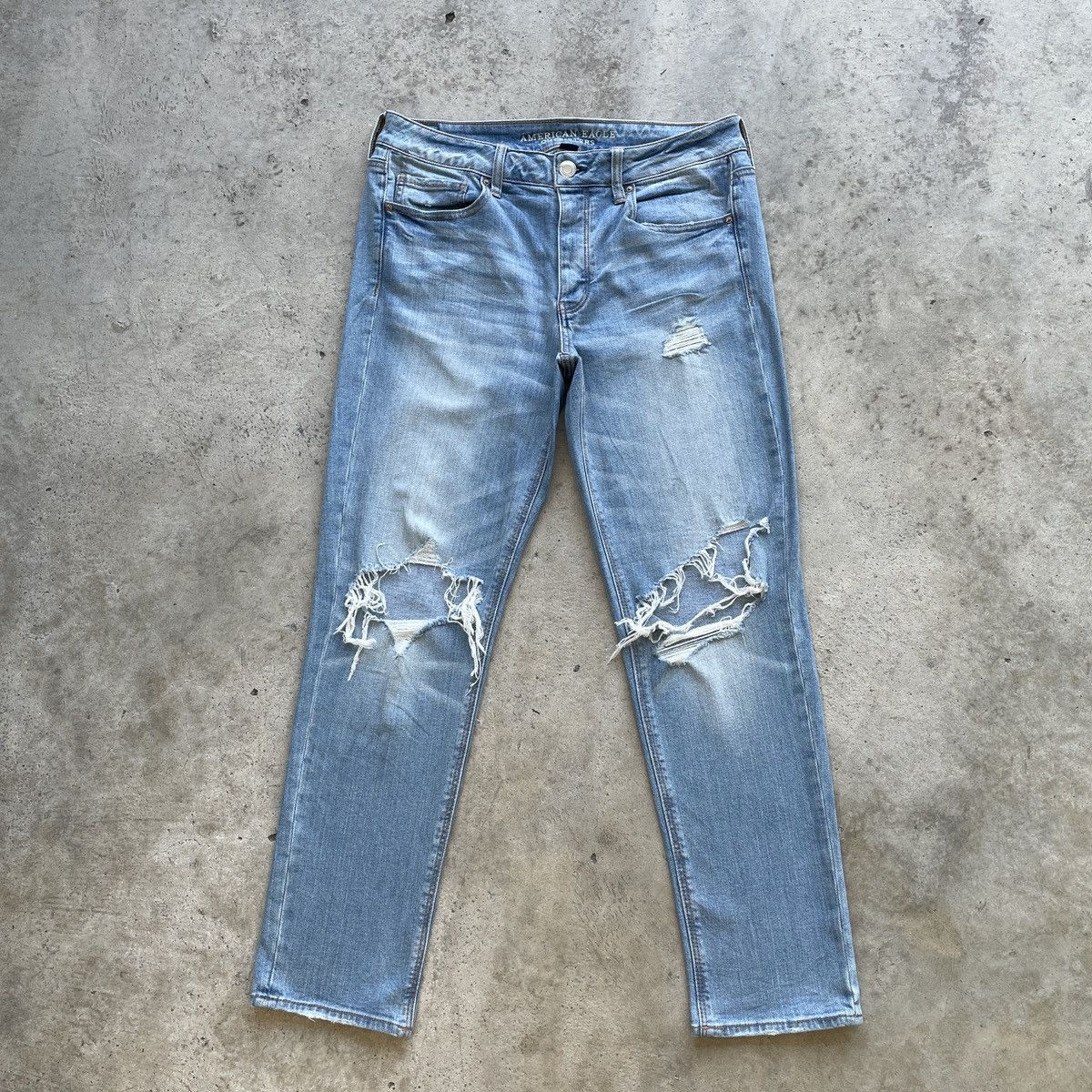 American Eagle Outfitters American Eagle Outfitters Ripped Stretch Jeans Pants Faded Size US 33 - 1 Thumbnail