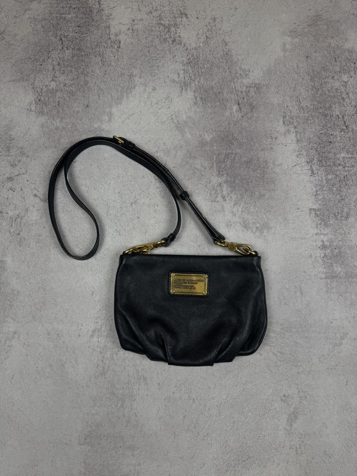 Marc Jacobs Marc Jacobs the mini cushion bag in black Size ONE SIZE - 1 Thumbnail