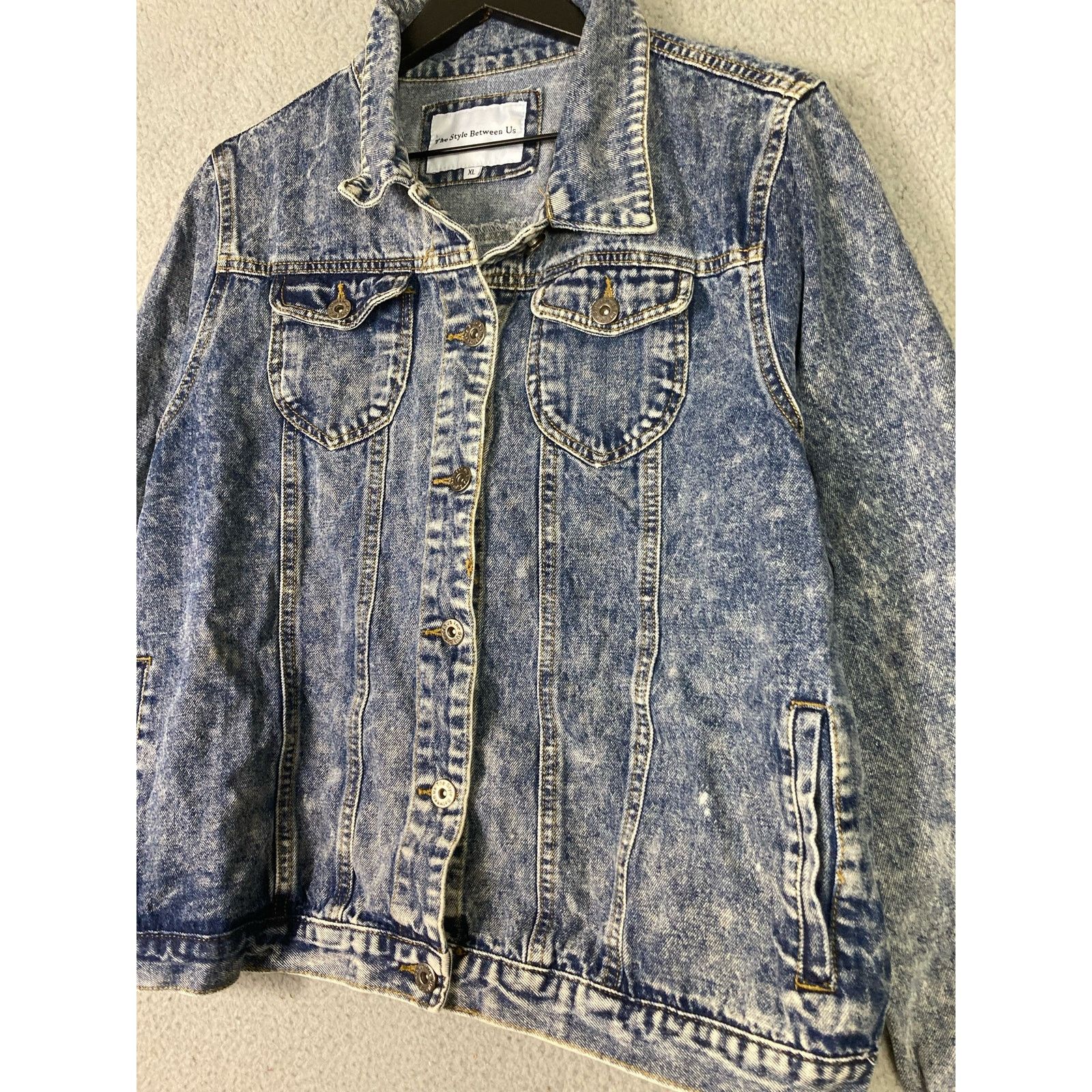 Other Denim Jacket Acid Wash Womens XL Cropped Stylish Comfortable Size XL / US 12-14 / IT 48-50 - 9 Thumbnail