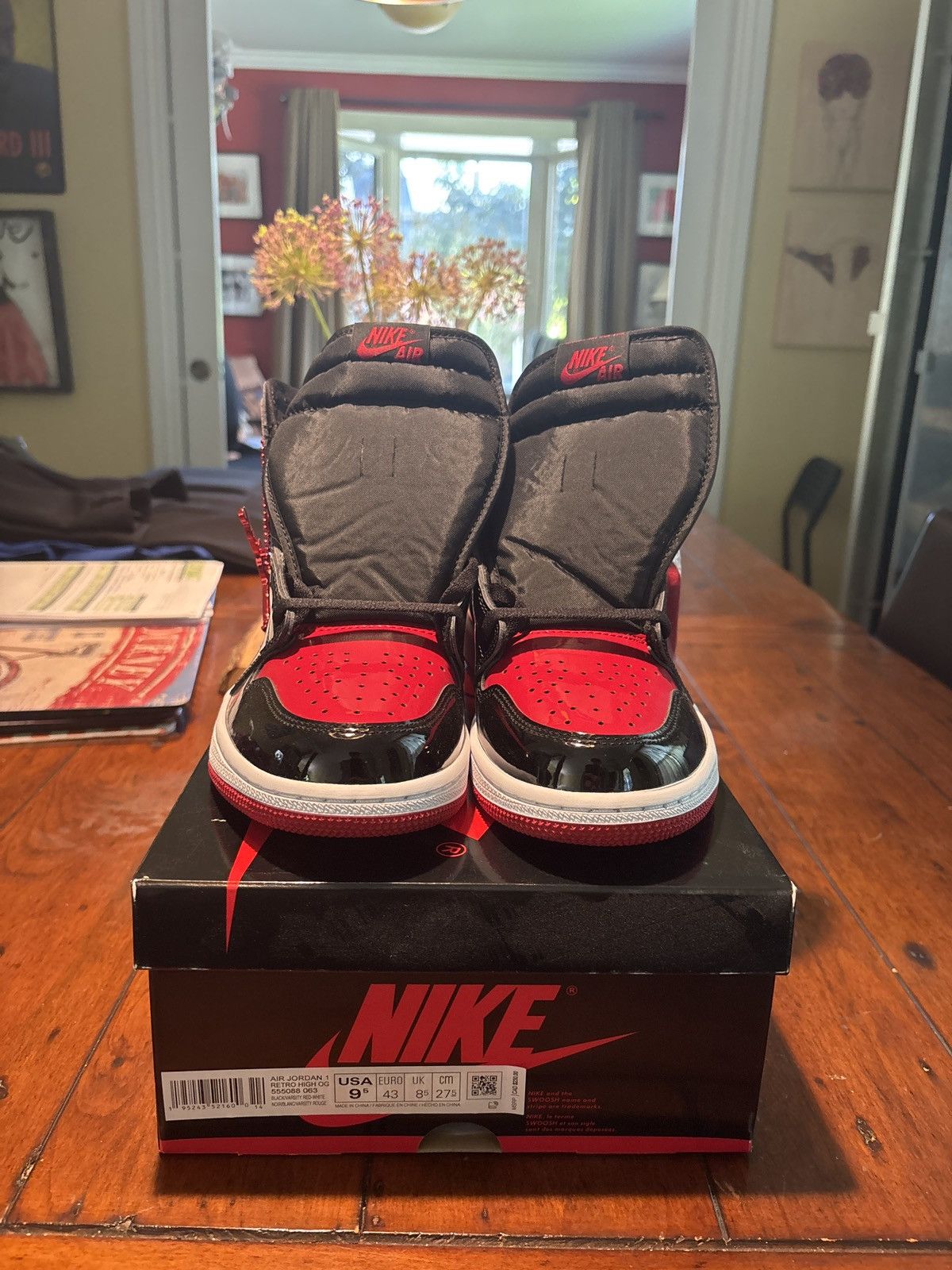 Jordan Brand Jordan 1 High OG Patent Bred Size US 9.5 / EU 42-43 - 3 Thumbnail