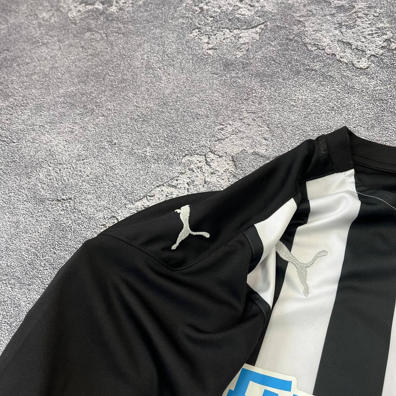 Puma Vintage Puma Fraser New Castle United Team Football Jersey Size US L / EU 52-54 / 3 - 4 Thumbnail