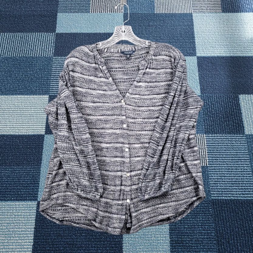 Lucky Brand Lucky Brand Cardigan Womens M Medium Gray Striped V-Neck Knit Long Sleeve Button Sweater Size M / US 6-8 / IT 42-44 - 1 Thumbnail