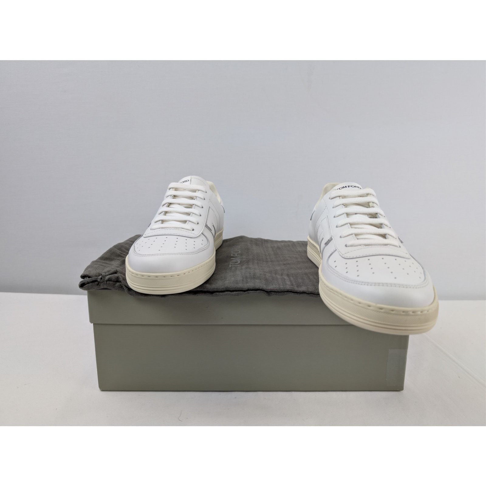 Tom Ford o1rshd1 Classic Radcliffe leather low-top sneaker in white Size US 8.5 / EU 41-42 - 19 Thumbnail