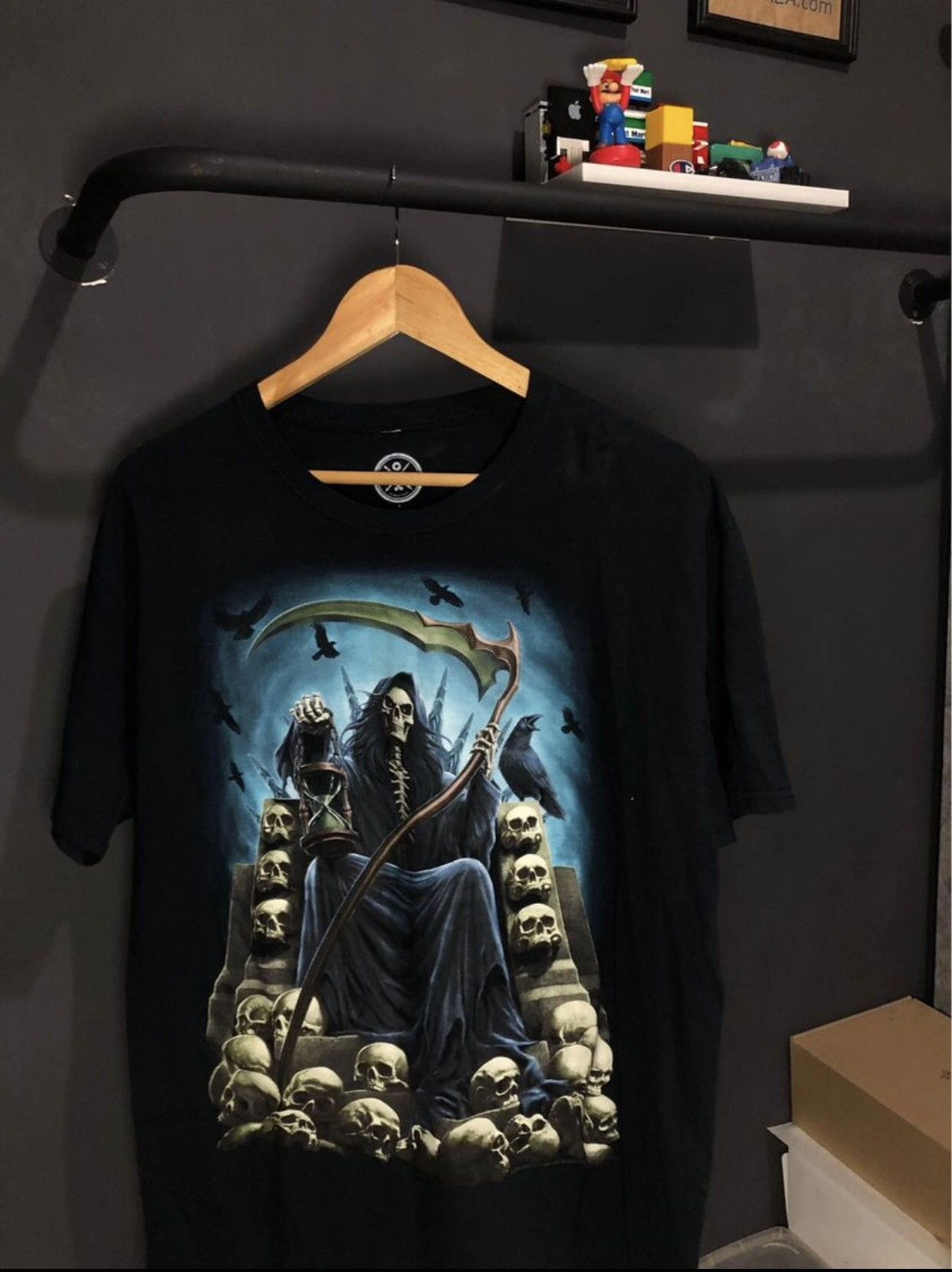 Vintage Grim Reaper on throne skulls Size US L / EU 52-54 / 3 - 1 Thumbnail