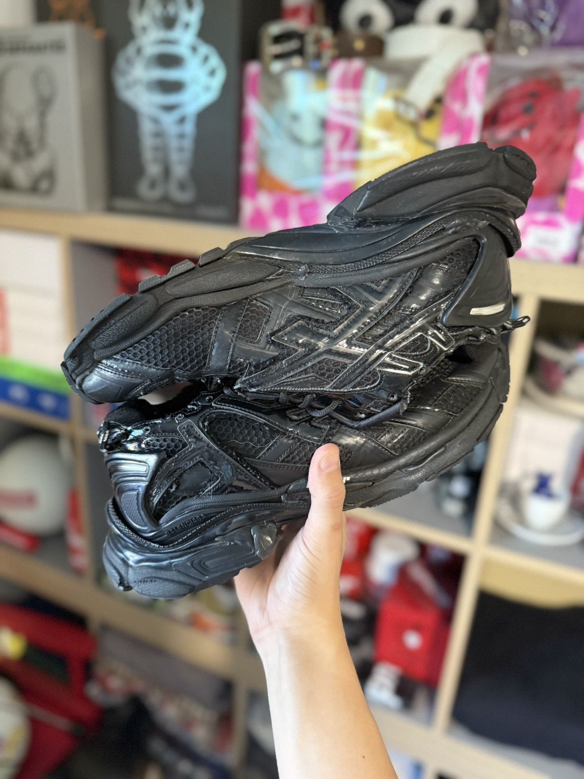 Balenciaga Balenciaga Triple Black Runnr Snkrs Size US 8 / EU 41 - 5 Thumbnail
