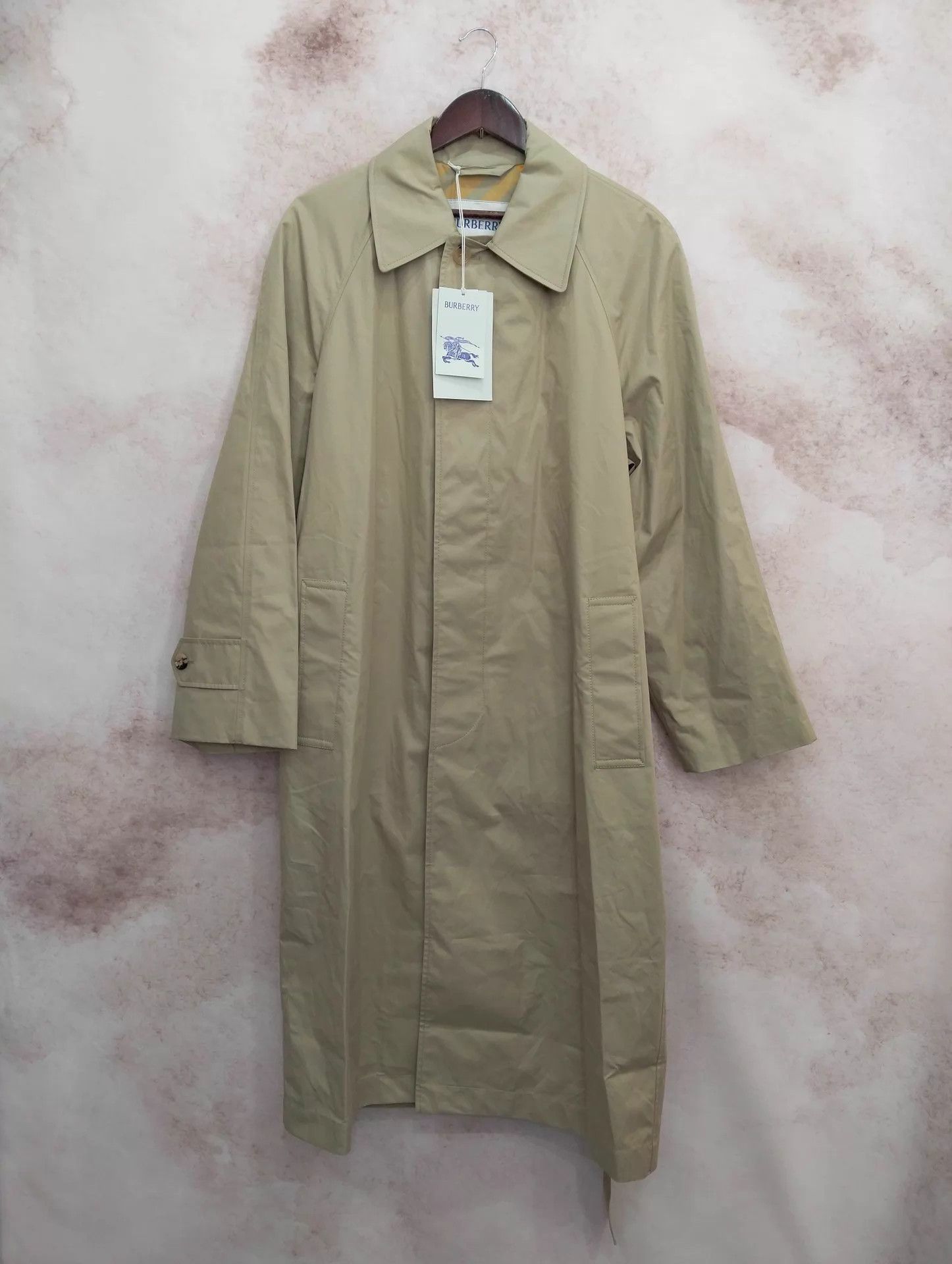 Burberry Burberry Solid Trench Coat Size 48 Size US M / EU 48-50 / 2 - 1 Thumbnail