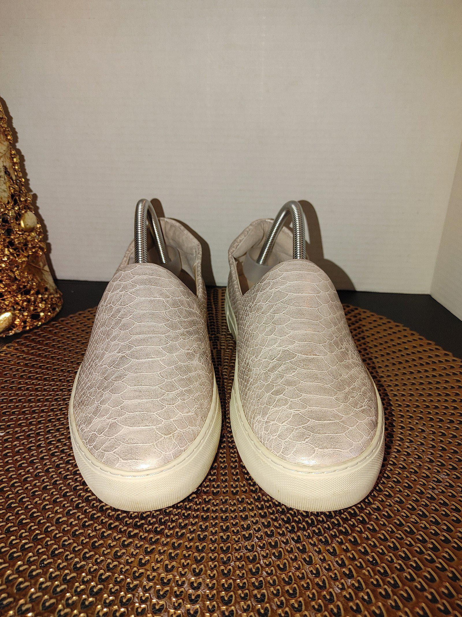 Designer J/Slides Ariana Size 10 Size US 10 / IT 40 - 1 Thumbnail