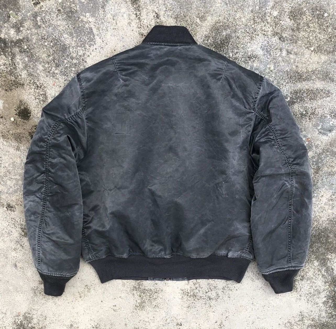 Vintage Vintage Air Force faded Ma-1 bomber jacket Size US L / EU 52-54 / 3 - 2 Thumbnail