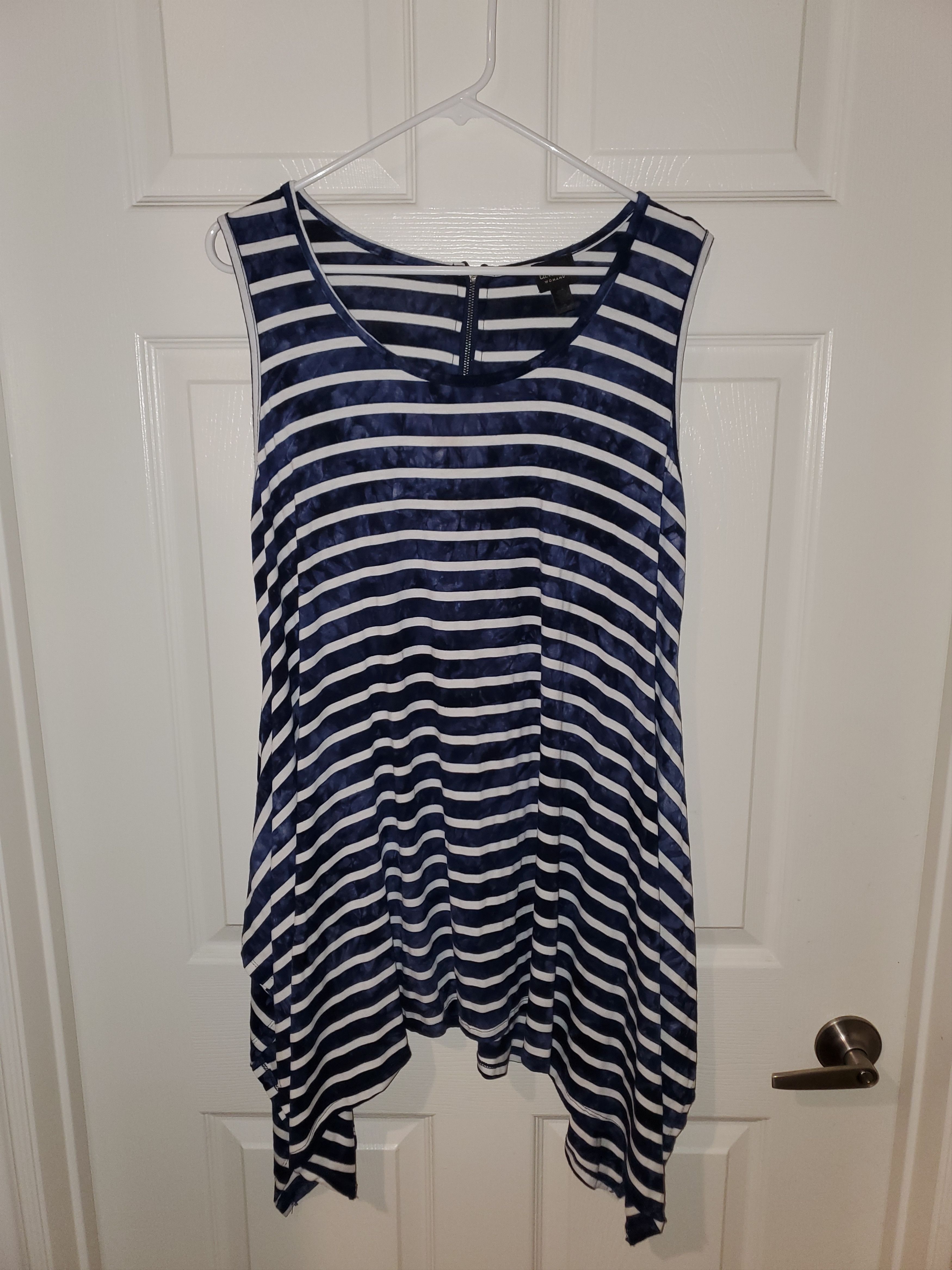 Other Plus size rayon blen striped tunic styled tank (size 2X) Size XXL / US 16-18 / IT 52-54 - 1 Thumbnail