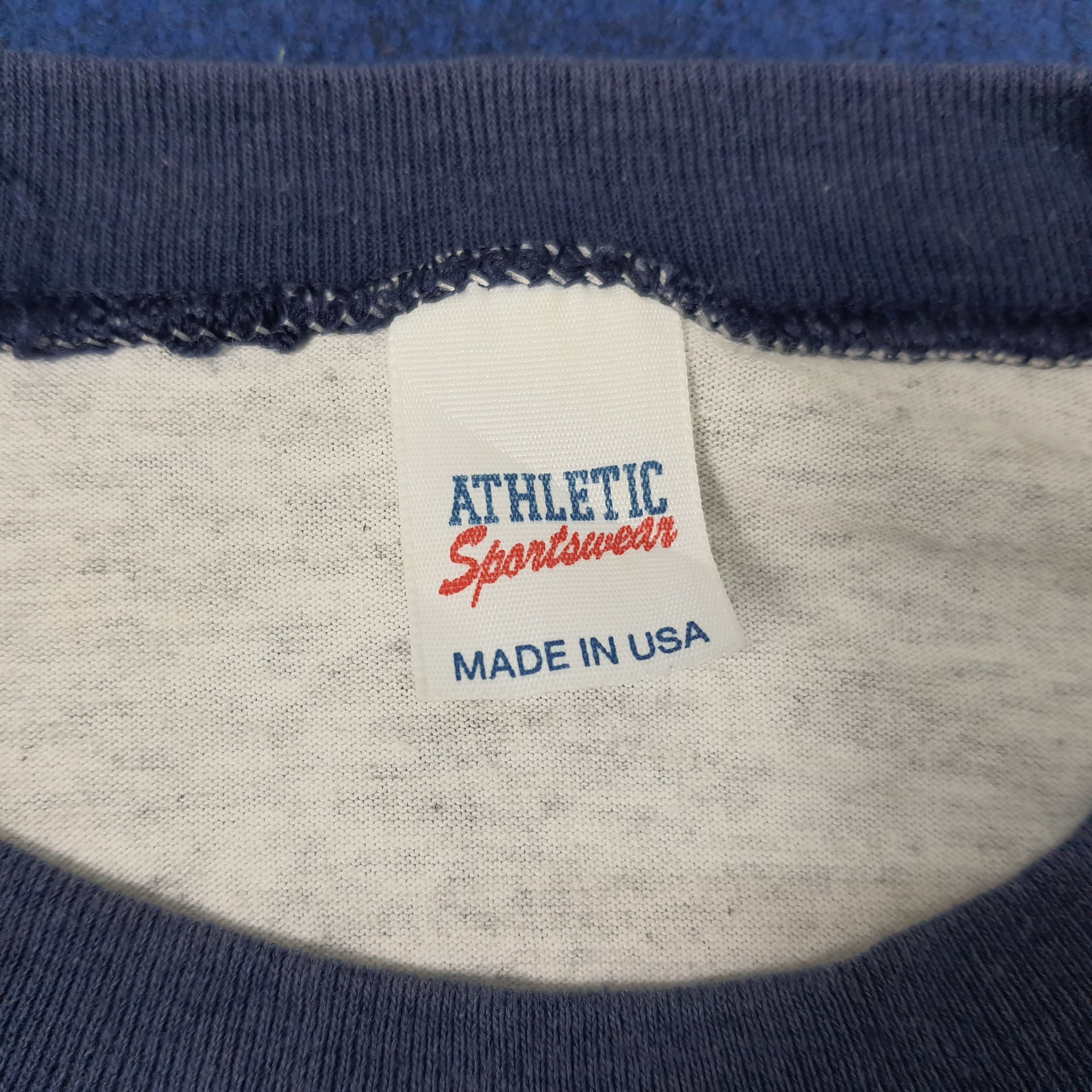 Vintage Vintage GEORGETOWN Hoyas Football NFL Sports Raglan T-shirt Size US XL / EU 56 / 4 - 5 Thumbnail