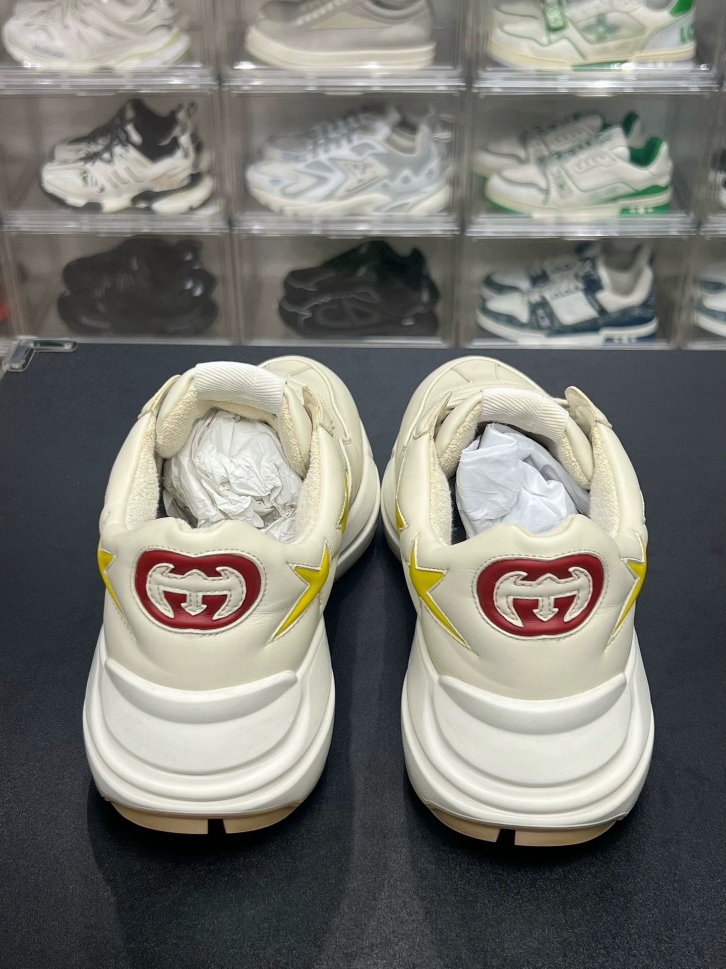 Gucci gucci rhyton star print sneakers size 39 Size US 6 / EU 39 - 7 Thumbnail