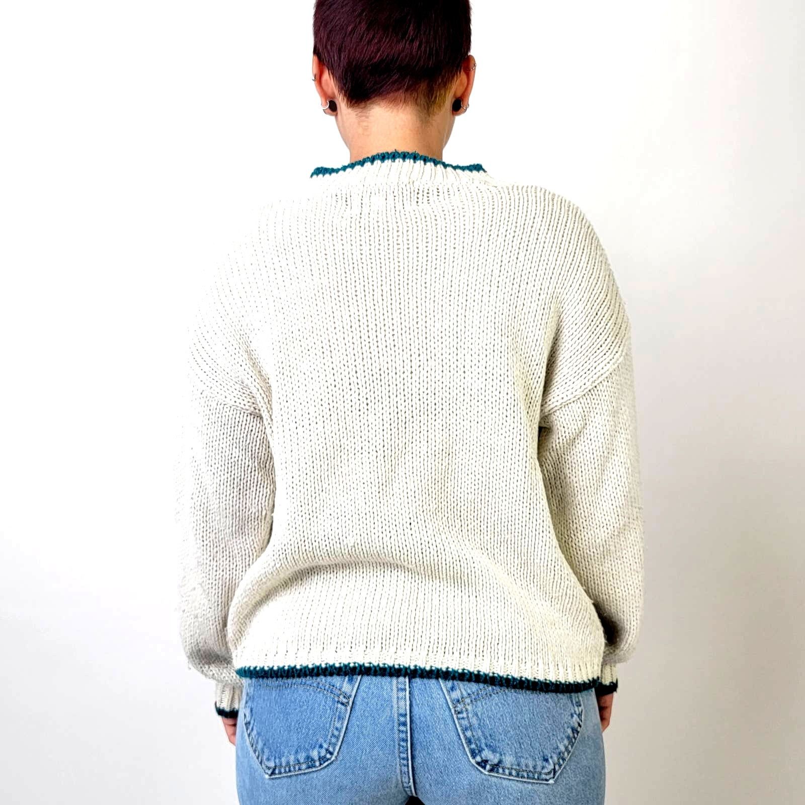 Vintage Vintage 1993 Crew Neck Chunky Knit Oversized Sweater - L Size L / US 10 / IT 46 - 3 Thumbnail