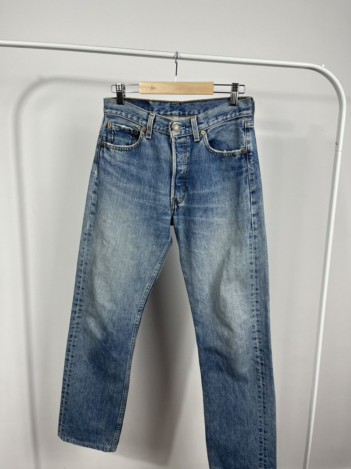 Levi's Vintage Levi’s 501 Jeans W29 L32 Made in USA Japanese Market Size US 29 - 10 Thumbnail