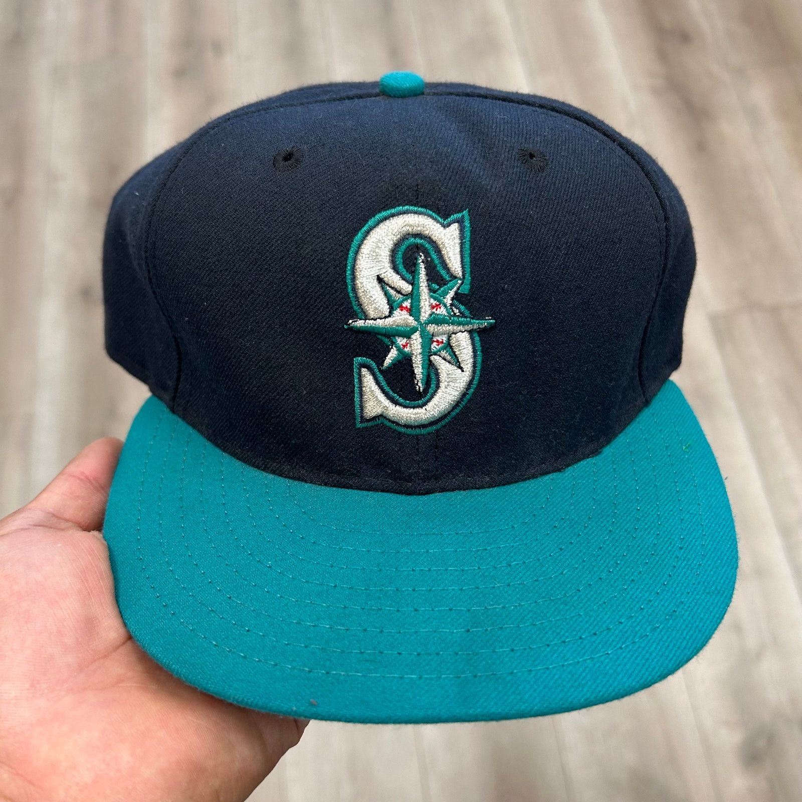 New Era New Era Seattle Mariners 59Fifty fitted cap Hat size 7 1/4 Size ONE SIZE - 2 Thumbnail