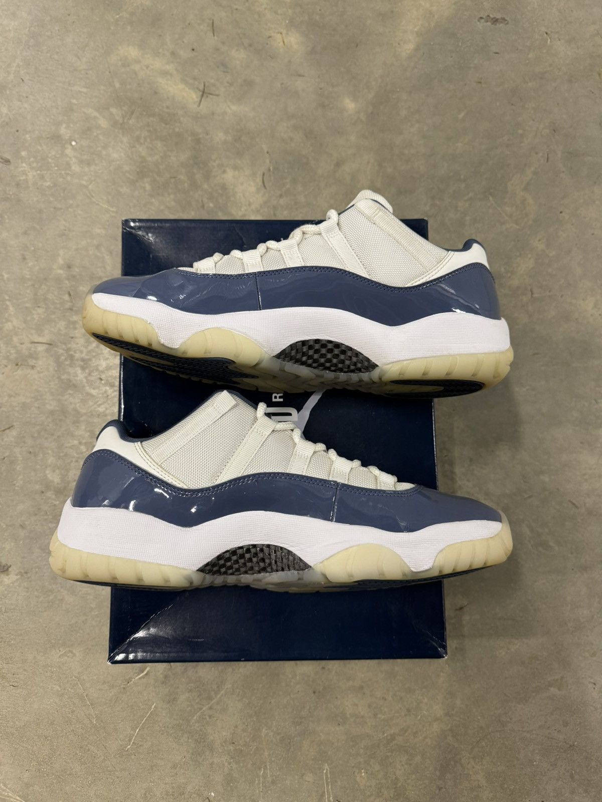 Jordan Brand Jordan 11 Retro Low Diffused Blue Size 11.5 Size US 11.5 / EU 44-45 - 3 Thumbnail