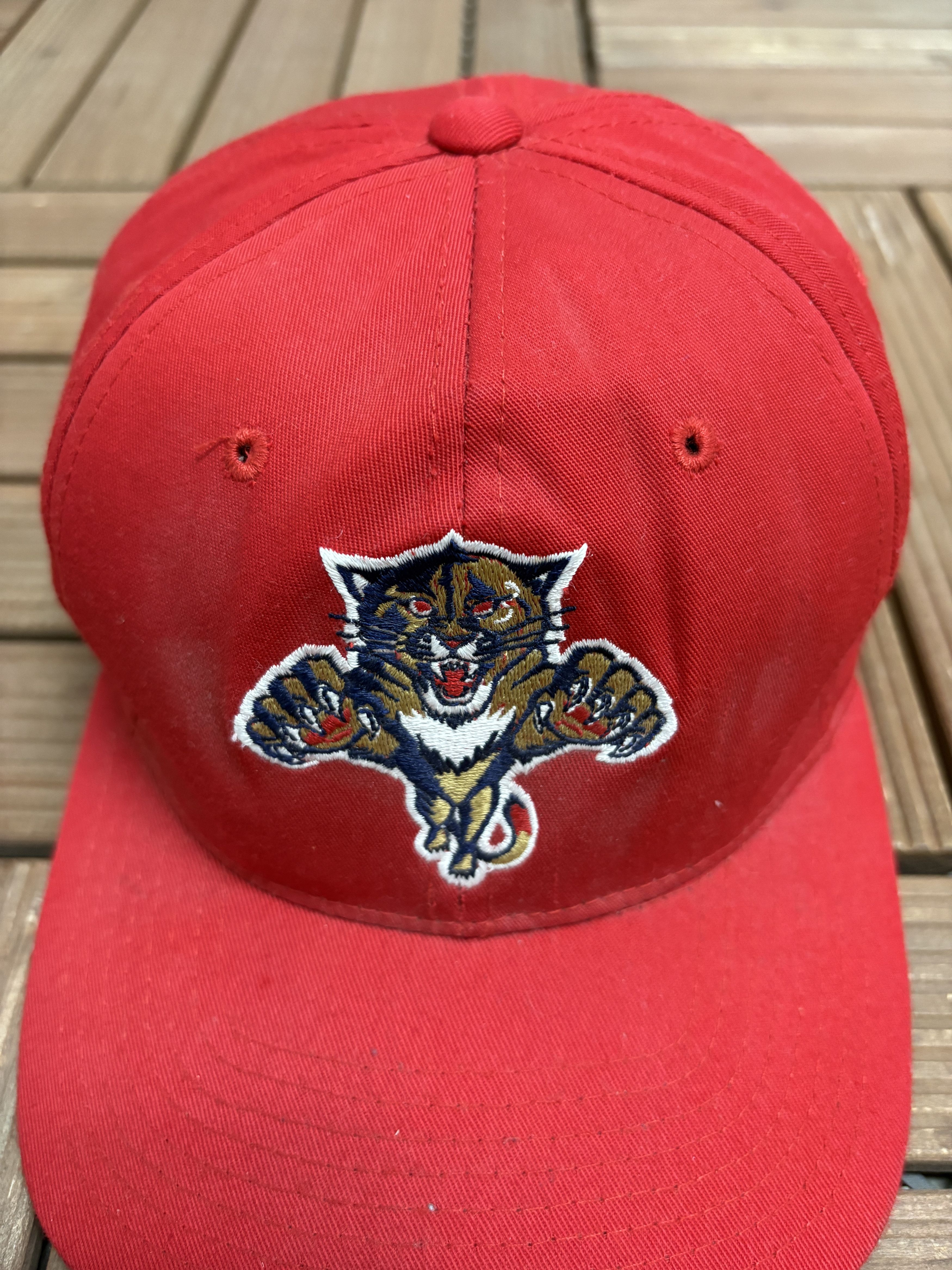 Starter Florida Panthers Embroidered Vintage Red Snap Back Hat Cap Size ONE SIZE - 3 Thumbnail