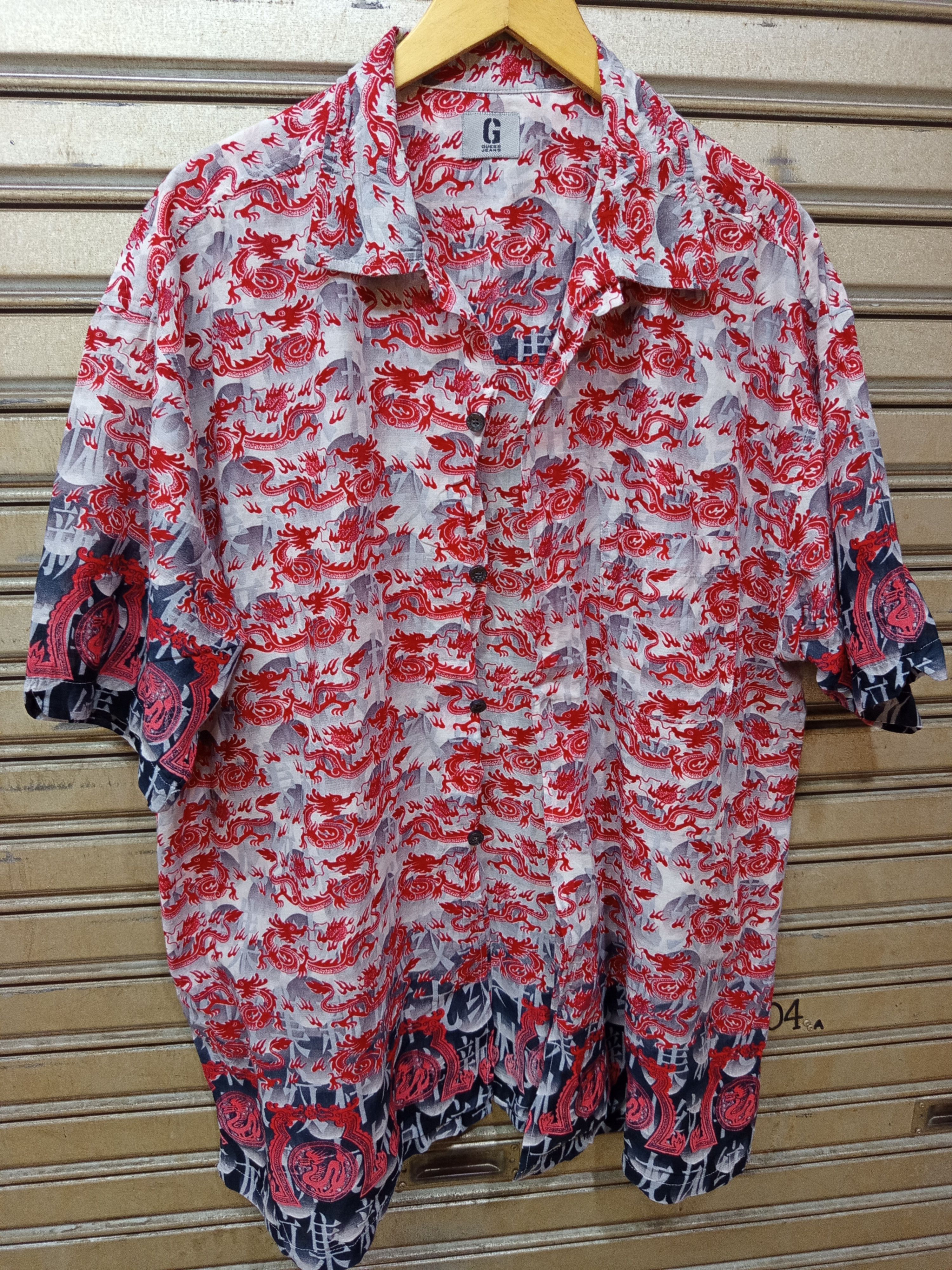 Guess Vintage Guess Jeans Dragon All Over Print Shirt Y2K Size US XL / EU 56 / 4 - 4 Thumbnail