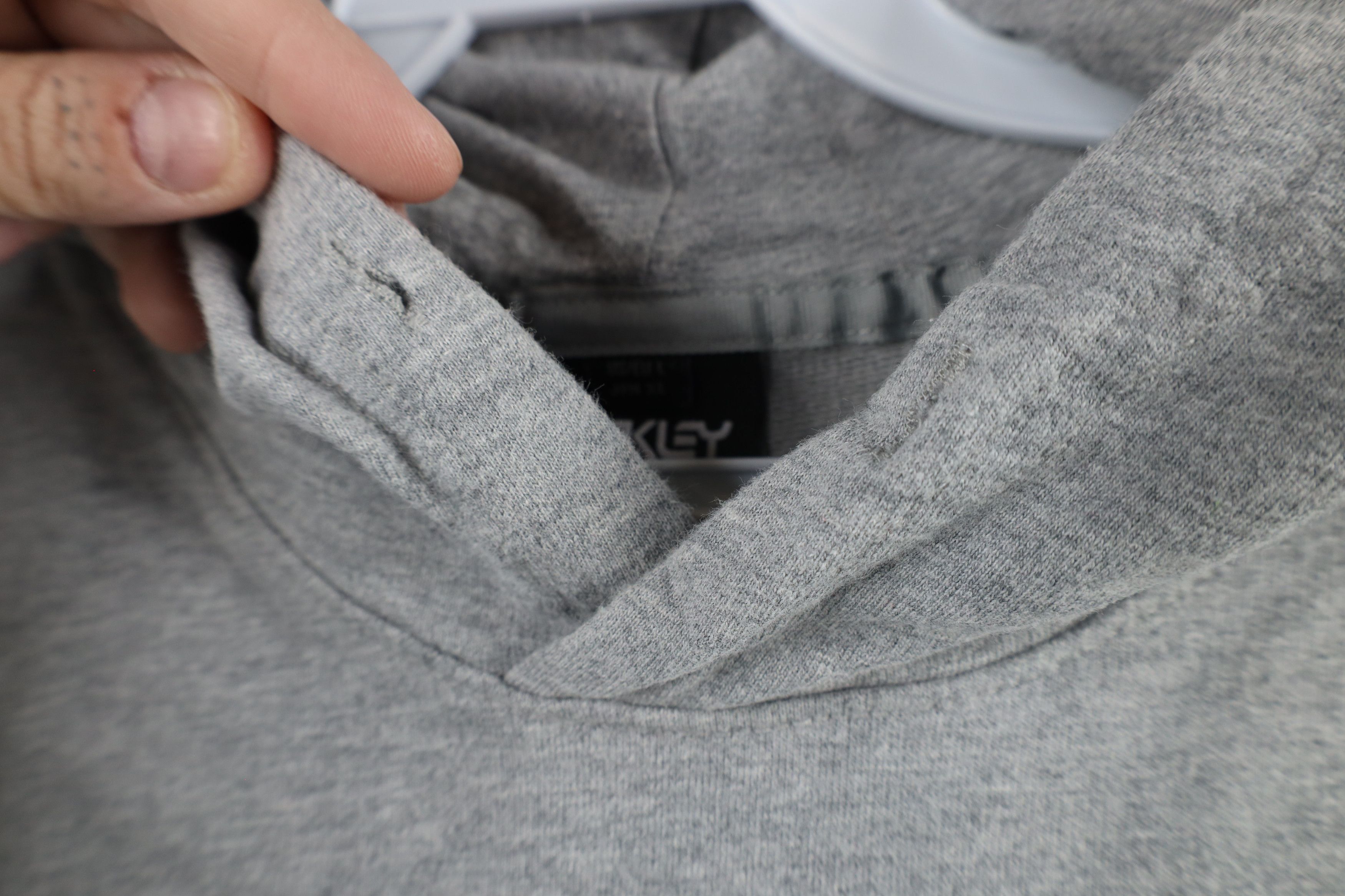 Oakley × Vintage Vintage Oakley Fit Spell Out Hoodie Sweatshirt Heather Gray Size US L / EU 52-54 / 3 - 5 Thumbnail