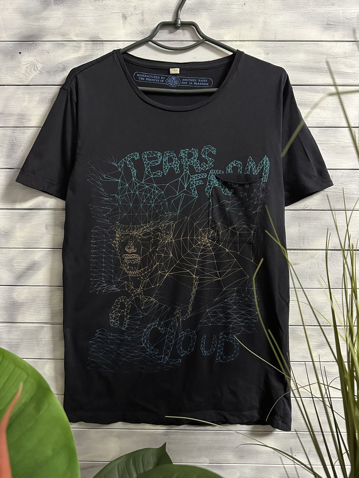 Diesel × Vintage Rare Vintage T-Shirt Diesel Web Tears Farm A Cloud. Size US L / EU 52-54 / 3 - 1 Thumbnail