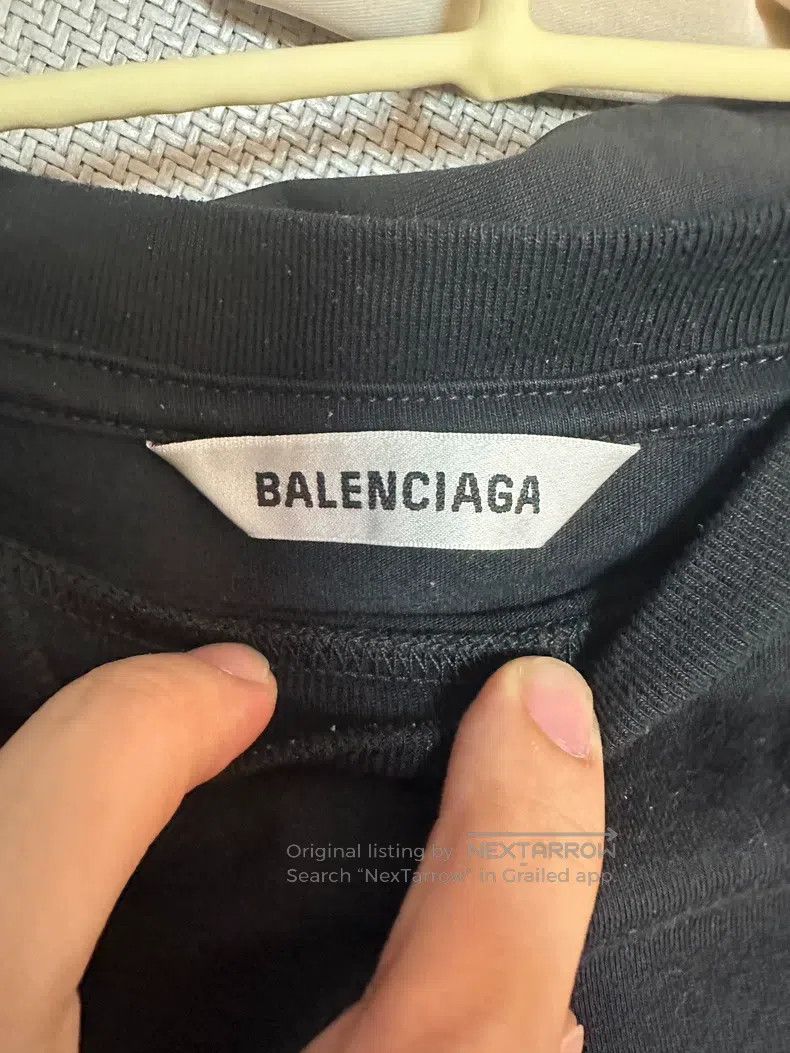 Balenciaga Balenciaga Multilingual Printed Long Sleeve T-Shirt Size US XXS / EU 40 - 4 Thumbnail