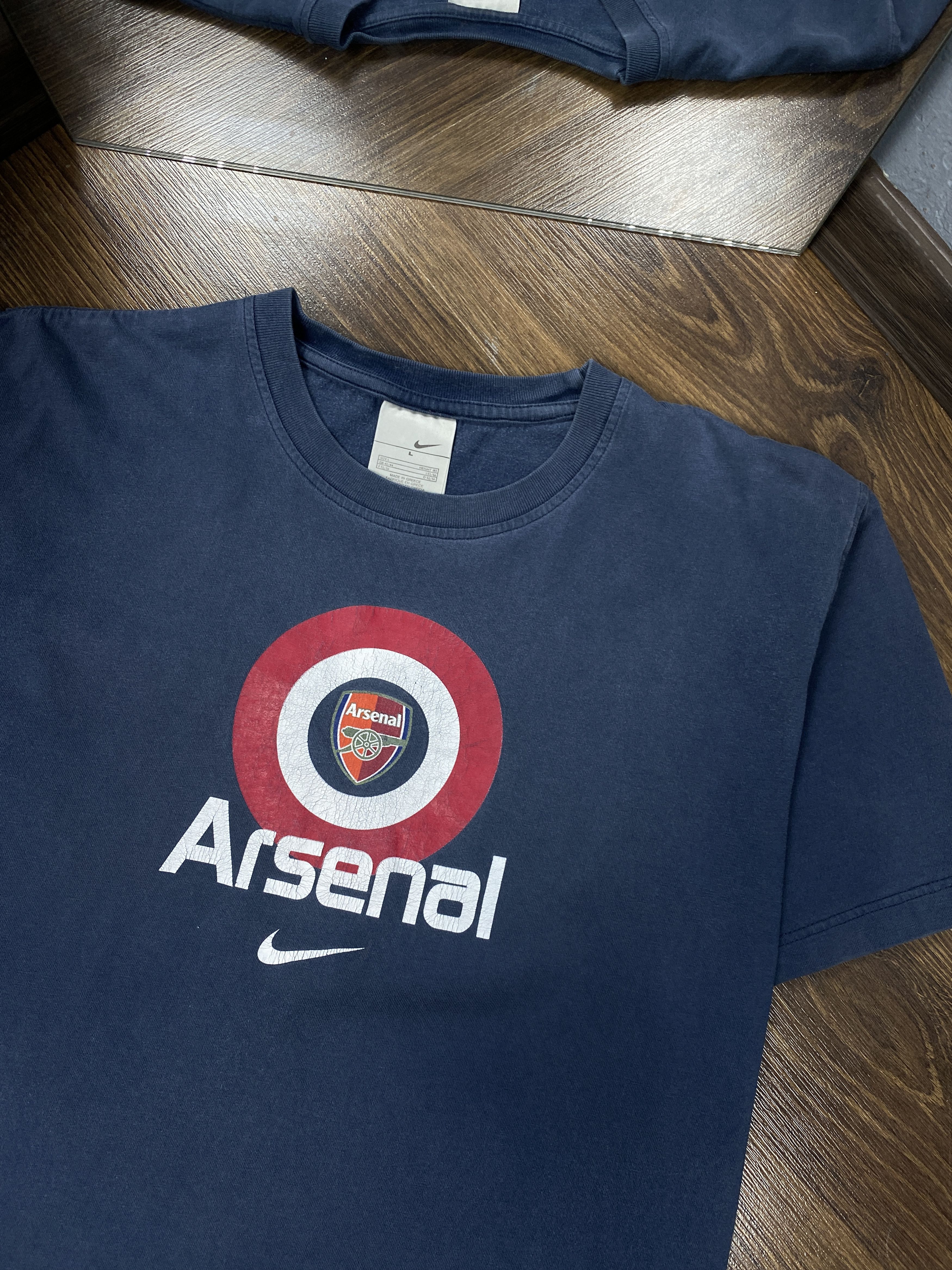 ARSNL Nike Arsenal Vintage T-Shirt y2k Size US L / EU 52-54 / 3 - 2 Thumbnail