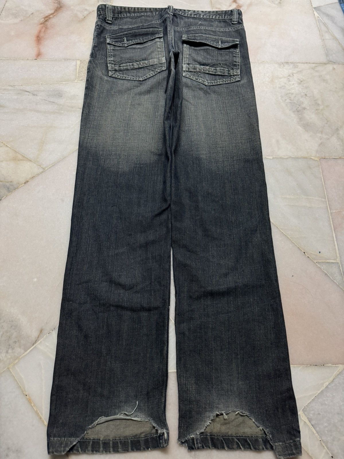 Japanese Brand 💥GRUNGE💥90's STYLE INSANE JULES CLAWMARK DISTRESS DARK JEANS Size US 33 - 12 Thumbnail