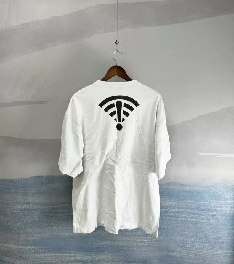 Balenciaga Balenciaga White Arrow Wifi Signal Short Sleeve-2506 Size US XS / EU 42 / 0 - 3 Thumbnail