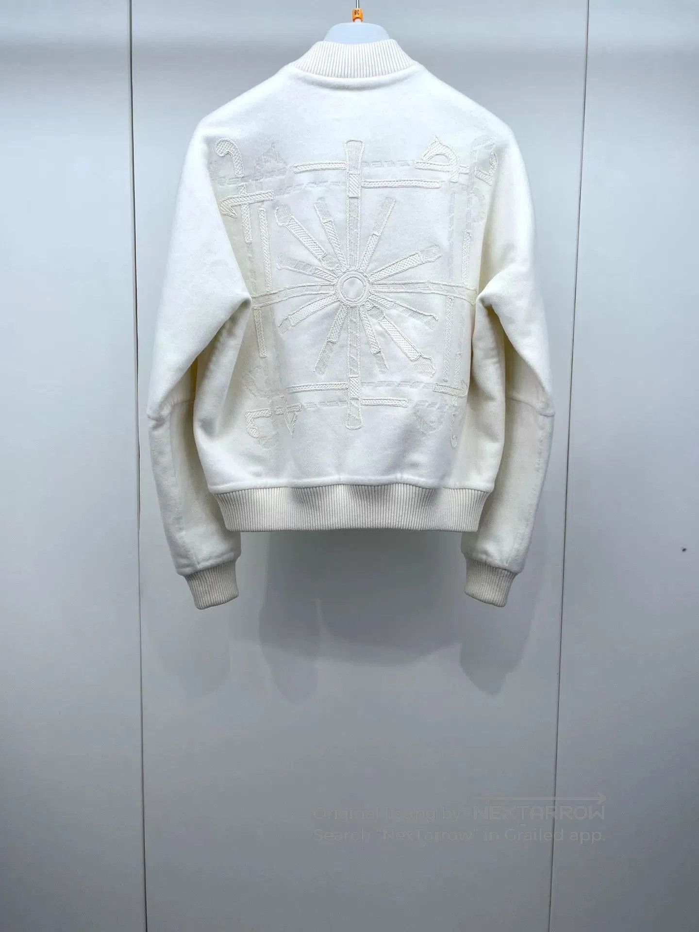 Hermes Hermes White Cashmere Zip Jacket. Size US S / EU 44-46 / 1 - 2 Thumbnail