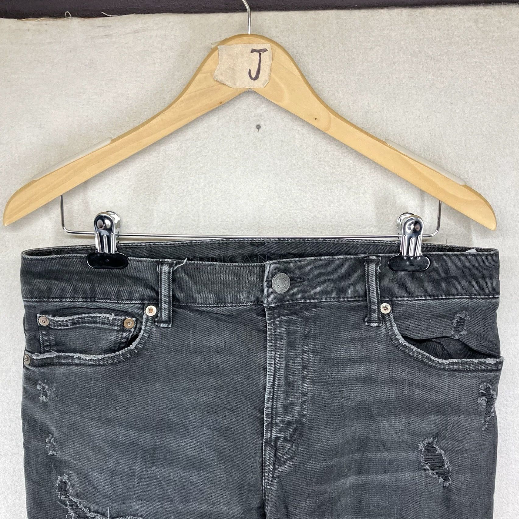 American Eagle Outfitters American Eagle Flex Jeans Black Slim Straight 32x28 Distressed Mid-Rise Mens Size US 32 / EU 48 - 4 Thumbnail