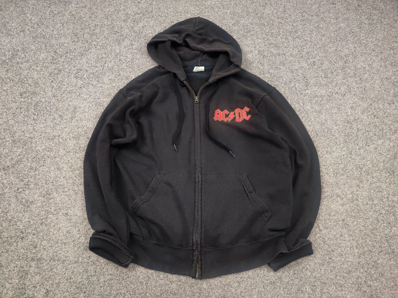 Band Tees AC/DC Vintage Merch Rock Of Bust Faded Bag Logo Zip Hoodie Size US S / EU 44-46 / 1 - 2 Thumbnail