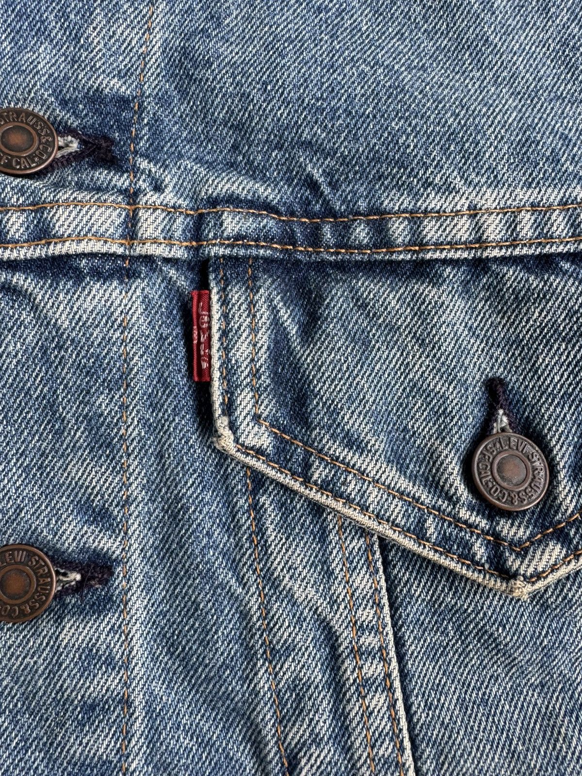 Levi's Vintage Clothing Levi's denim vest jacket Size US L / EU 52-54 / 3 - 3 Thumbnail