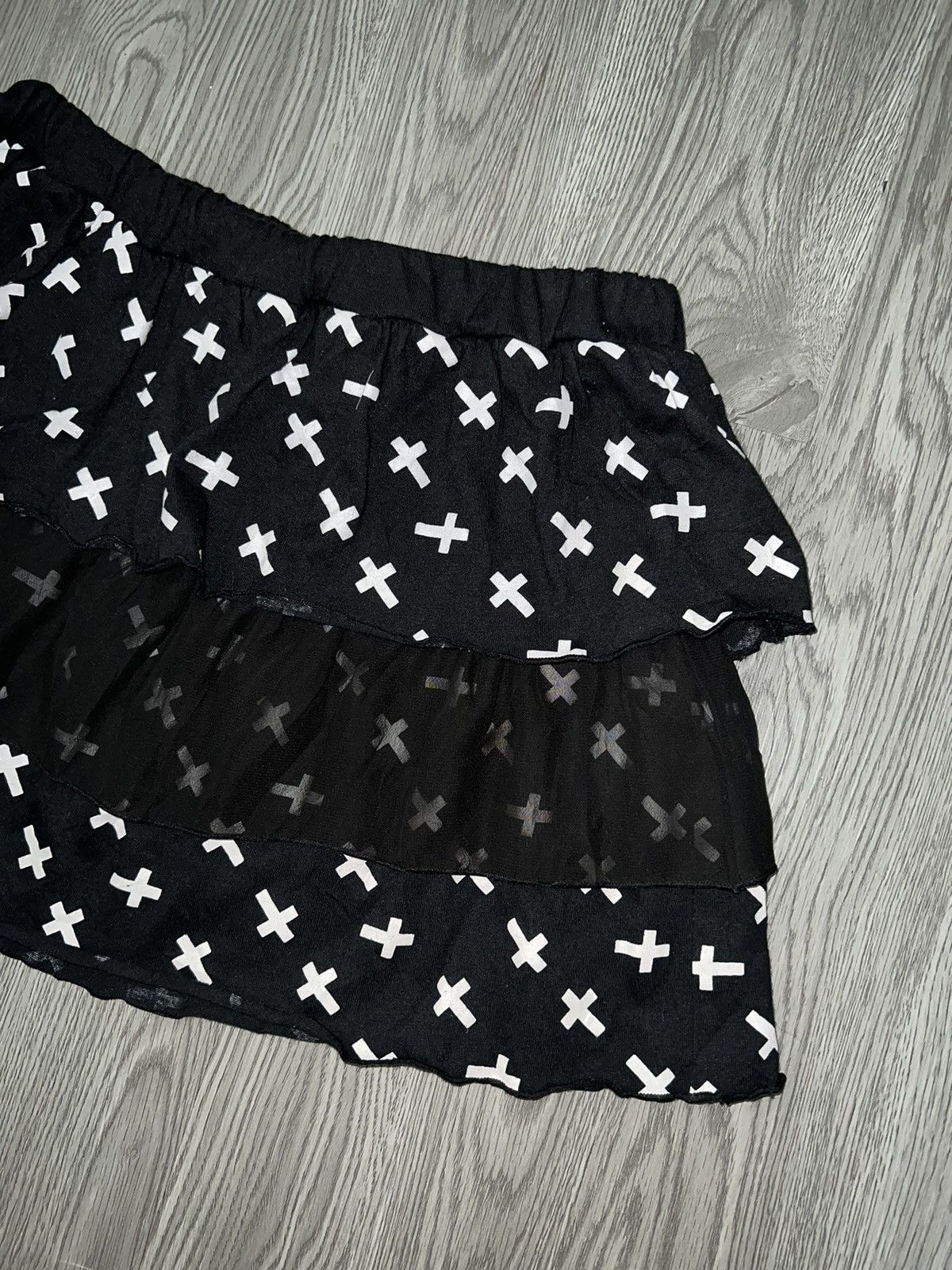 Japanese Brand Multi Cross Punk Layer mini skirt ➕🖤 Size 27" / US 4 / IT 40 - 4 Thumbnail